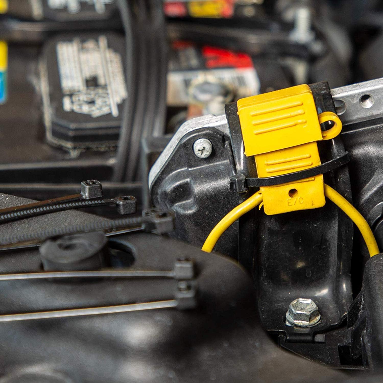 100 bridas para cables de 12 pulgadas, negras, 50 lb, resistentes a los rayos UV, para interiores y exteriores, autoblocantes